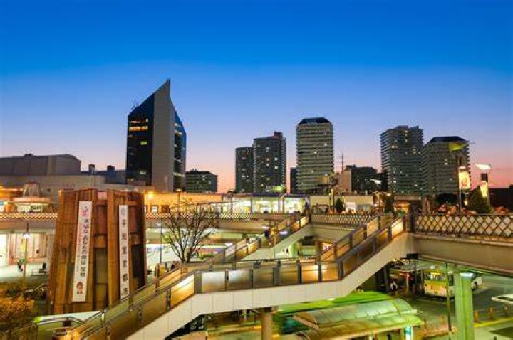 西川口の街並み夜景